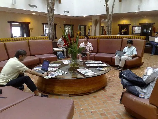Hotel Wifi Lobby
